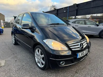 Begagnad Mercedes A180