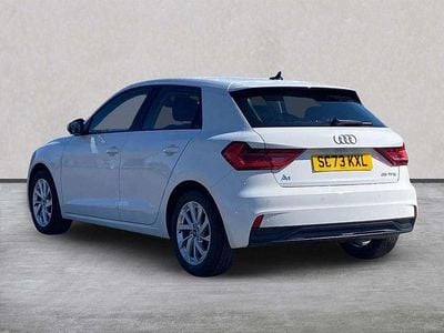 Begagnad Audi A1 Sport 94 HK (69 kW) 2024 Vit SUV