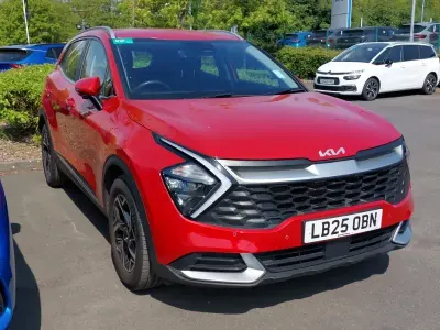Usado Kia Sportage 157 HP (115 kW) 2025 Vermelho SUV