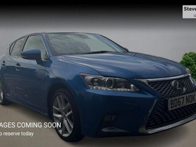 Lexus CT200h
