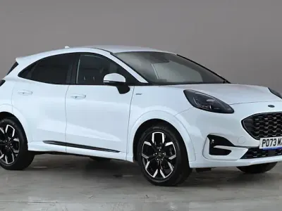 Second-hand Ford Puma ST-Line X 125 CP (91 kW) 2023 Alb SUV