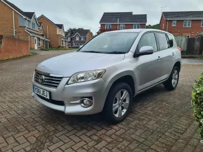 Used Toyota RAV4 2011 Silver SUV