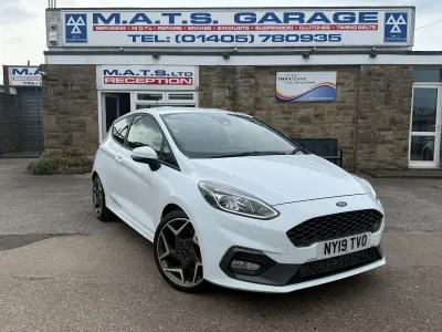 Used Ford Fiesta ST 200 HP (147 kW) 2019 White Hatchback