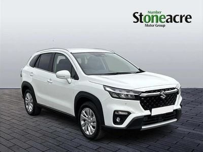 White New 2025 Suzuki SX4 S-Cross SUV | £18,995 (Super price)
