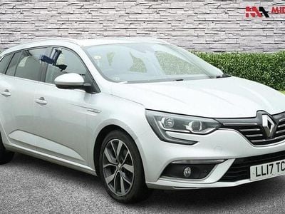 Usado Renault Mégane GrandTour Dynamique 2017 Prateado Carrinha