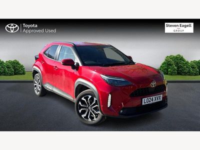 Used Toyota Yaris Hybrid Design 2024 Red Hatchback