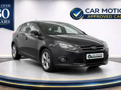 Used Ford C-MAX Zetec 125 HP (91 kW) 2017 Black MPV
