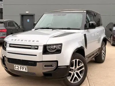 Used Land Rover Defender SE Dynamic 2023 Silver SUV