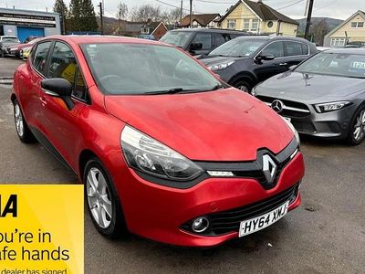 Used Renault Clio IV Expression+ 75 HP (55 kW) 2014 Red Hatchback