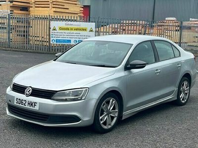 used VW Jetta Saloon 1.6 TDI CR Bluemotion Tech SE 4d