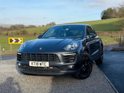 Używany Porsche Macan 252 KM (185 kW) 2018 Szary SUV
