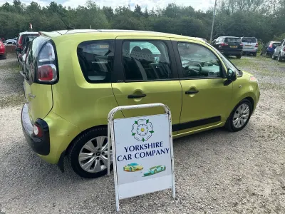 Used Citroën C3 Picasso VTR Sport 90 HP (66 kW) 2009 Green MPV