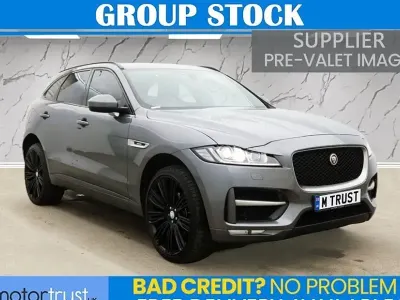 Begagnad Jaguar F-Pace R-Sport 180 HK (132 kW) 2019 Grå SUV