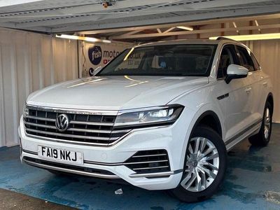 Used VW Touareg SEL 286 HP (210 kW) 2019 White SUV