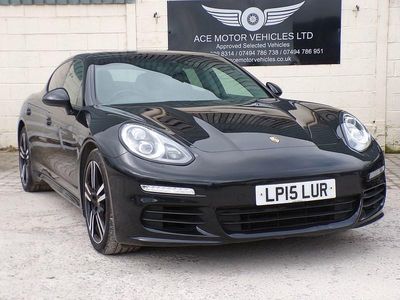 Used Porsche Panamera 300 HP (220 kW) 2015 Black Sedan