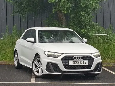 Used Audi A1 S-Line 110 HP (80 kW) 2023 White SUV