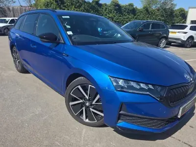 Begagnad Skoda Octavia SportLine 110 HK (80 kW) 2025 Blå Kombi
