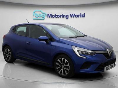Blue Used 2022 Renault Clio V Iconic Hatchback | £12,500 (Good price)