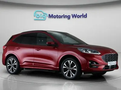 Used Ford Kuga ST-Line X 225 HP (165 kW) 2023 Red SUV