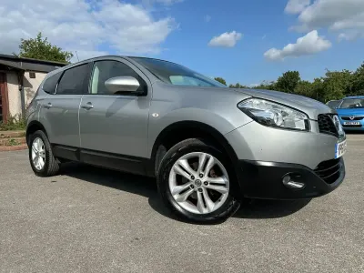 Used Nissan Qashqai +2 Acenta 117 HP (86 kW) 2011 Silver SUV