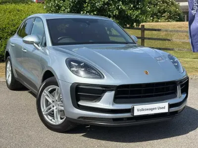 Used Porsche Macan 261 HP (191 kW) 2022 Silver SUV