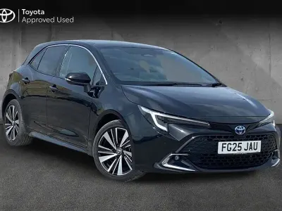 Used Toyota Corolla Design 140 HP (102 kW) 2025 Black Hatchback