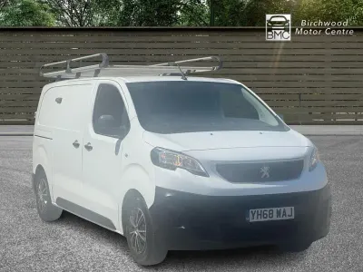 Used Peugeot Expert S 95 HP (69 kW) 2019 White Van