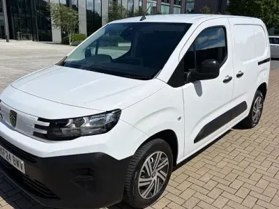 Used Peugeot Partner 102 HP (75 kW) 2025 MPV