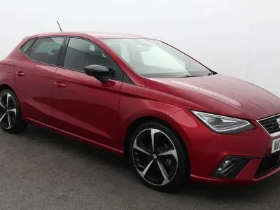 Used Seat Ibiza FR Sport 110 HP (80 kW) 2022 Red Hatchback