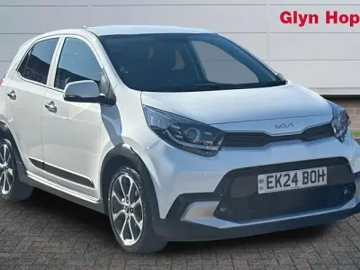 Used Kia Picanto X-Line 67 HP (49 kW) 2024 White Hatchback