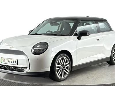 Used 2025 Mini Cooper Classic Hatchback | £20,520 (Good price)