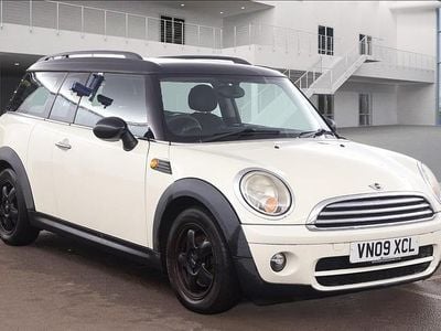 Used Mini Cooper Clubman 2009 White Estate