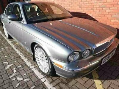 used Jaguar XJ 2.7