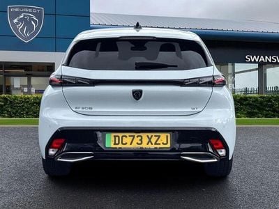 Peugeot e-308