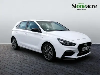 Used Hyundai i30 N Line 120 HP (88 kW) 2020 White Hatchback