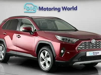 Used Toyota RAV4 Hybrid 218 HP (160 kW) 2025 SUV