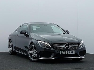 Usado Mercedes C220 AMG line 170 HP (125 kW) 2016 Preto Coupé