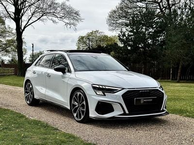 Used Audi A3 Advanced 150 HP (110 kW) 2023 White Sedan