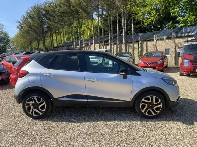 Używany Renault Captur Dynamique 90 KM (66 kW) 2015 Srebrny SUV