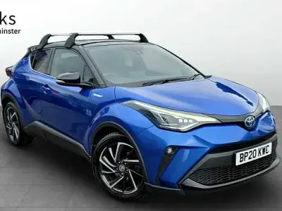 Second-hand Toyota C-HR 122 CP (89 kW) 2020 Albastru SUV