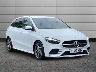 Begagnad Mercedes B200