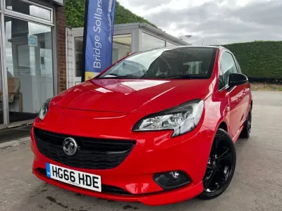 Used Vauxhall Corsa Edition 90 HP (66 kW) 2016 Lava red Hatchback