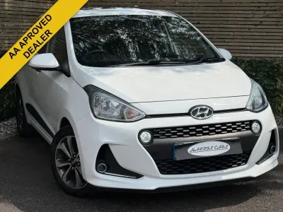 Used Hyundai i10 Premium SE 87 HP (63 kW) 2018 White Hatchback