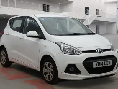 Używany Hyundai i10 SE 66 KM (48 kW) 2014 Biały Hatchback