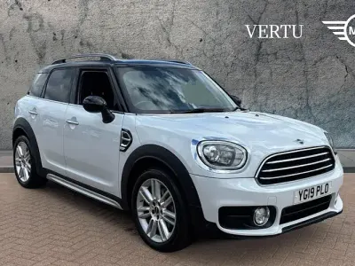 Begagnad Mini Cooper Exclusive 136 HK (100 kW) 2019 Halvkombi
