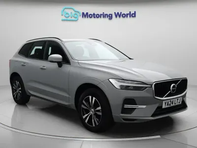 Used Volvo XC60 Core 250 HP (183 kW) 2024 Grey SUV