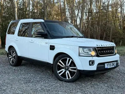 Begagnad Land Rover Discovery 4 SE 256 HK (188 kW) 2015 Vit SUV