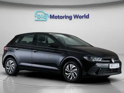 Begagnad VW Polo S 80 HK (58 kW) 2023 Svart Halvkombi