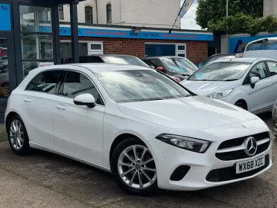 Used Mercedes A180 Executive 116 HP (85 kW) 2018 White Hatchback