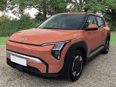 Orange Used 2024 Kia EV3 Air SUV | £25,995 (Super price)